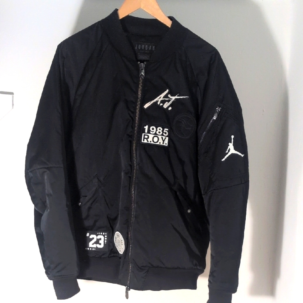 Air Jordan 1985 Rookie Of The Year Bomber Jacket